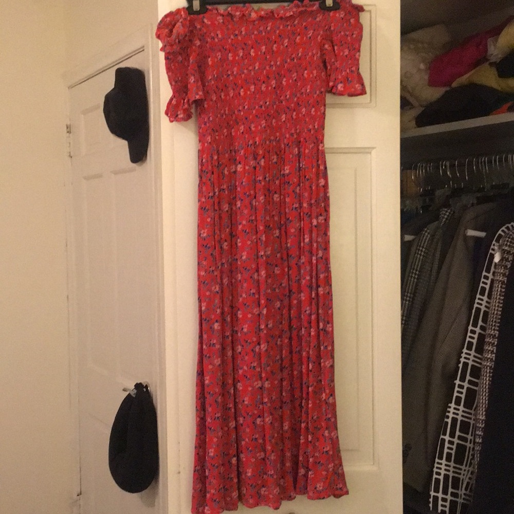 Urban Outfitters cute flowy floral dress